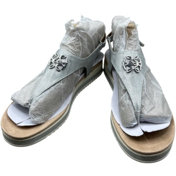 LifeStride Women’s Zeeta Silver Metallic Thong Sandal – Size 11 M - Picture 6 of 8